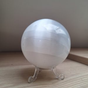 Selenit krogla s stojalom